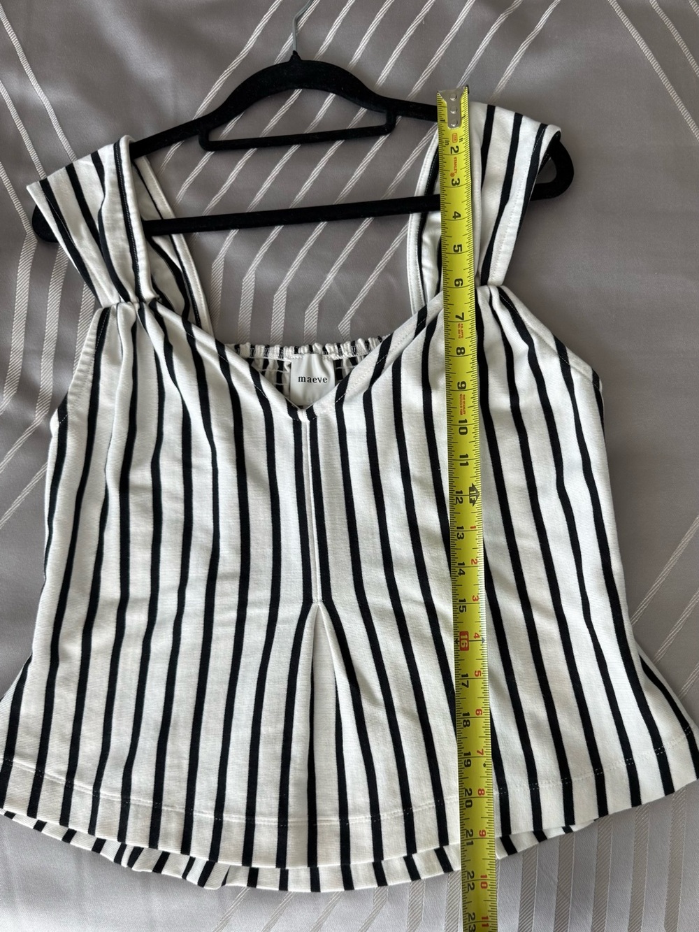 LIKE NEW Women’s Maeve Black & Ivory Stripe Tank Top in 100% Cotton - LP - Picture 9 of 9